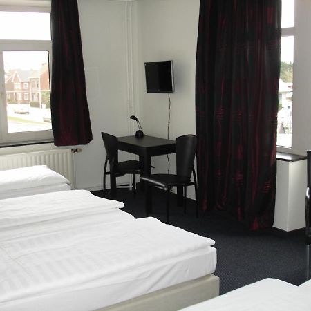 Hotel Admiraal Lanaken Szoba fotó