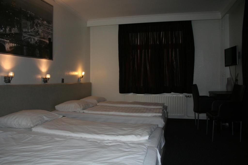 Hotel Admiraal Lanaken Szoba fotó