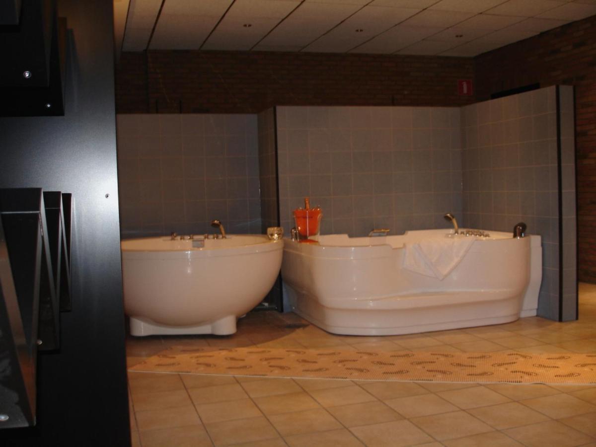 Hotel Admiraal Lanaken Kültér fotó