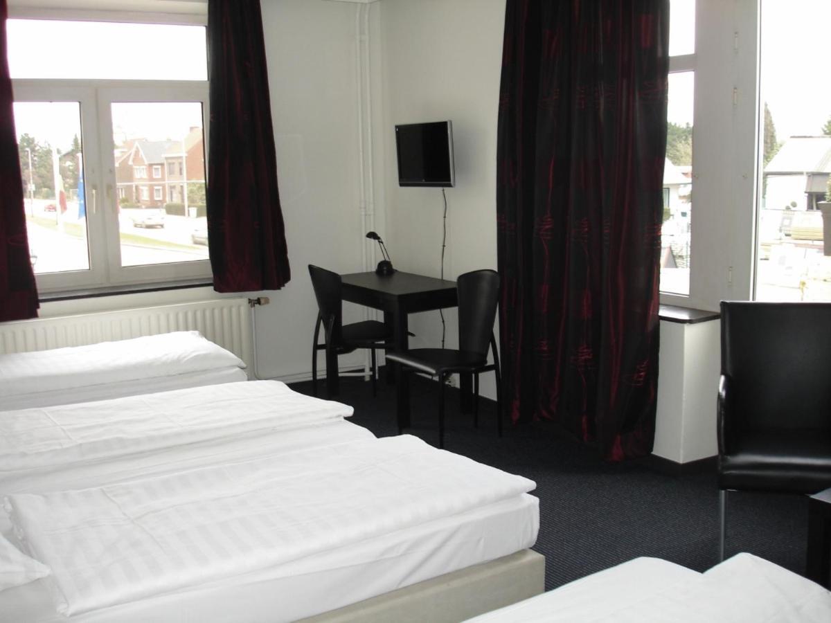 Hotel Admiraal Lanaken Szoba fotó